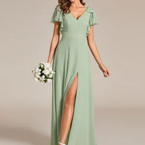 Robe vert sauge poudré élégante avec manches volantes : Élodie