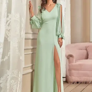 Robe vert d&rsquo;eau grande taille élégante avec fente : Xenia