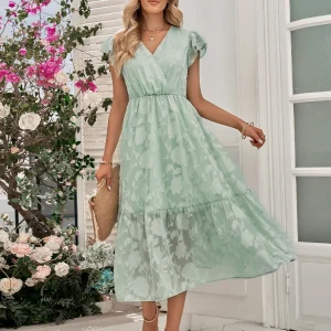 Robe champêtre vert d’eau élégante et fluide : Romane